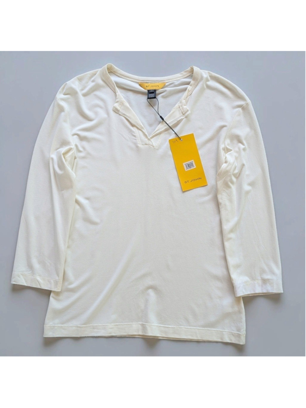 St. John Ivory Split Neck 3/4 Sleeve Knit Top Sz S NWT - Picture 3 of 10